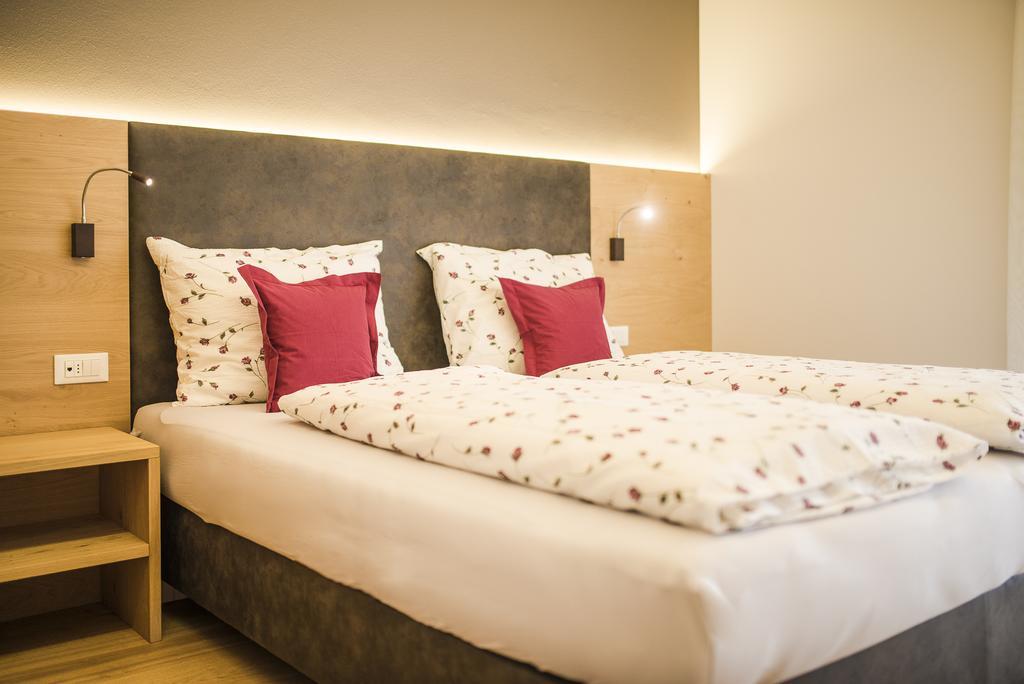 Aparthotel Haus Artus Schenna Zewnętrze zdjęcie